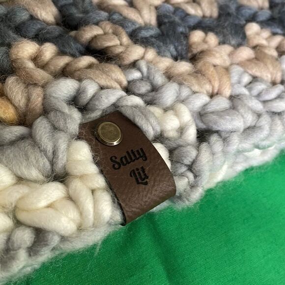 NEW Handmade crochet Cowl Neck Scarf chunky scarf - Picture 3 of 5